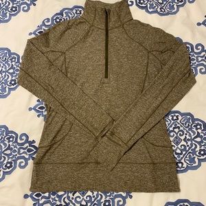 Lululemon Pullover - Size 8